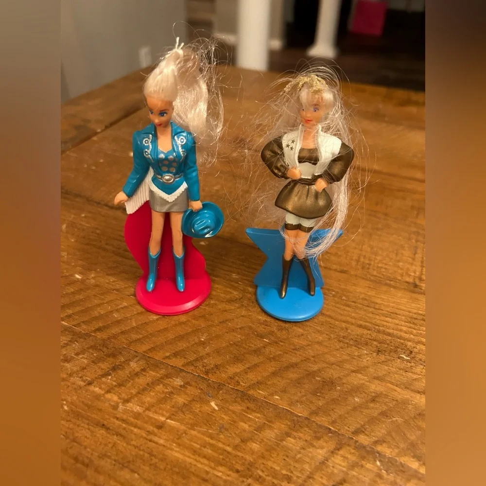 Bundle of 1994 Barbie McDonalds Happy Meals figurines as is